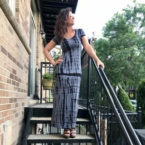 Splendid V-Neck Tie Dye T-Shirt Maxi Dress - Small